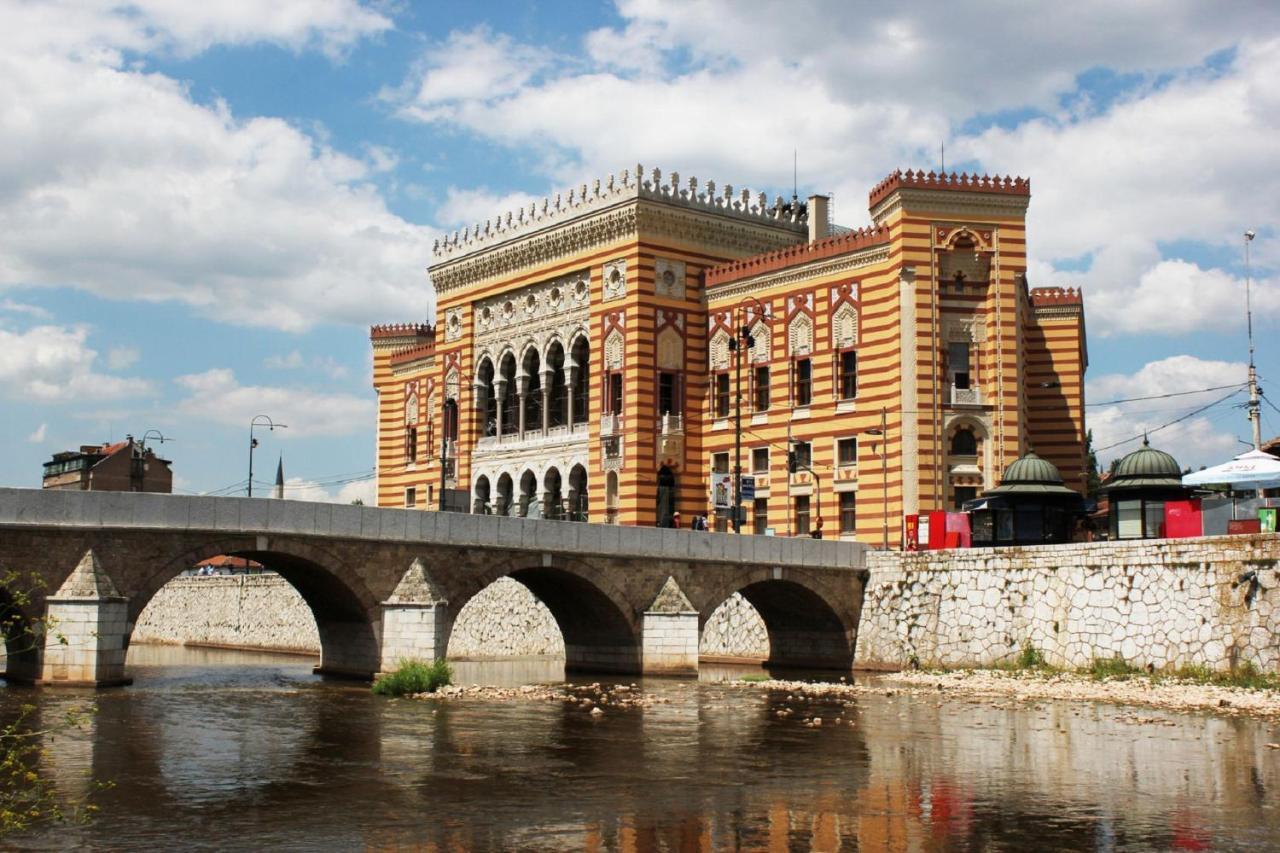 شقة Sarajevo Tower 21 New And Unique المظهر الخارجي الصورة